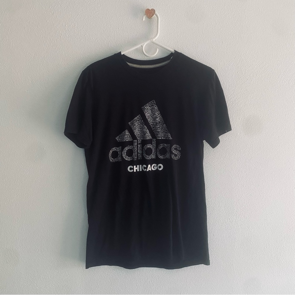 Adidas Chicago black t-shirt